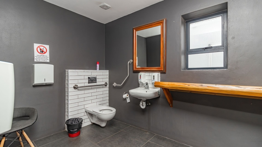 Commercial Property for Sale in Hemel and Aarde Western Cape